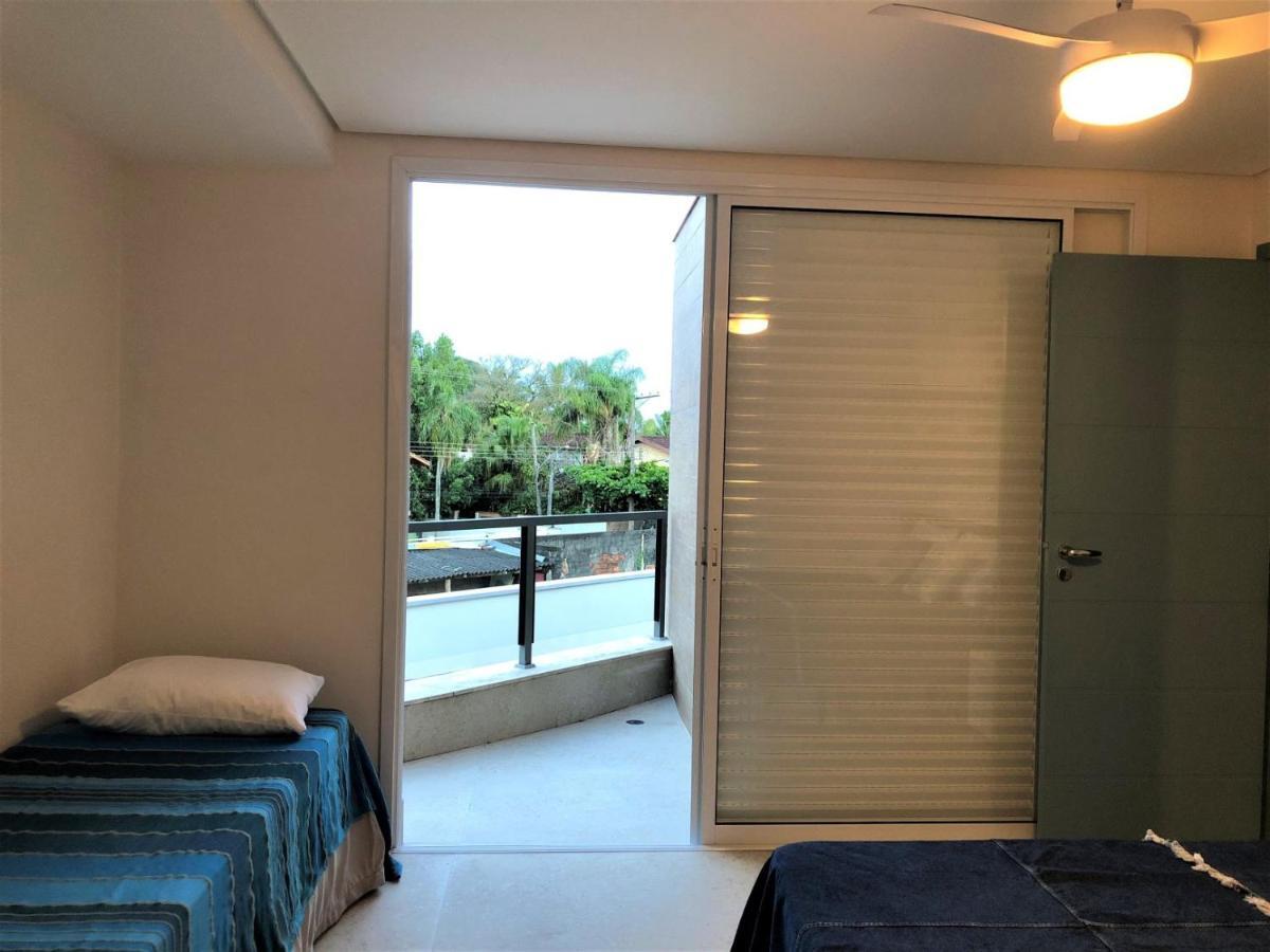 Casa Na Praia Linda De Juquehy サンセバスチャン エクステリア 写真